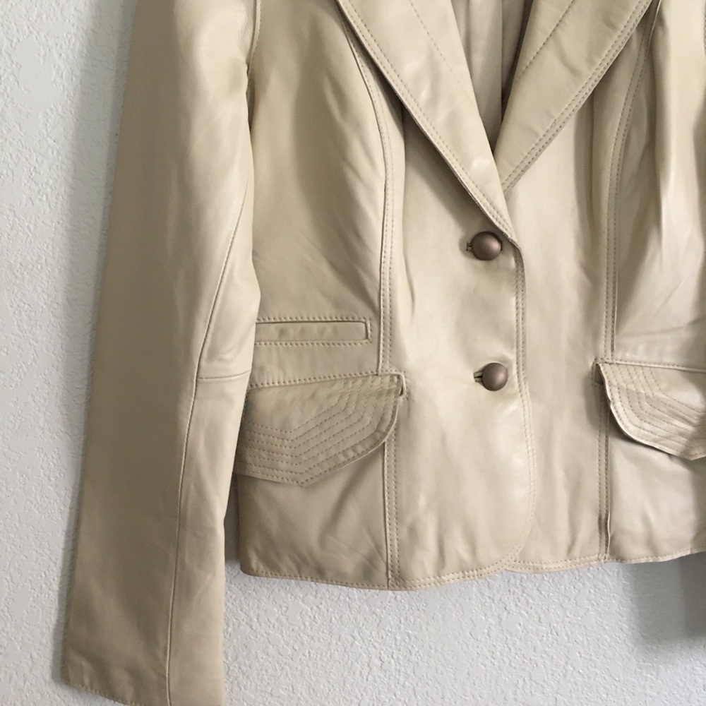 ALBERTO MAKALI beige lamb Leather jacket - Picture 2 of 11